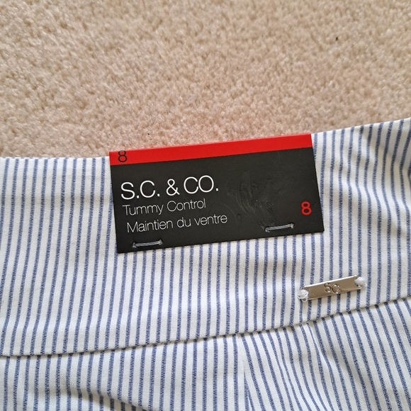 ❤️ S.C.& Co Pull On Skort Blue White Striped Stretch Skirt Women's Various Sizes - Picture 13 of 14